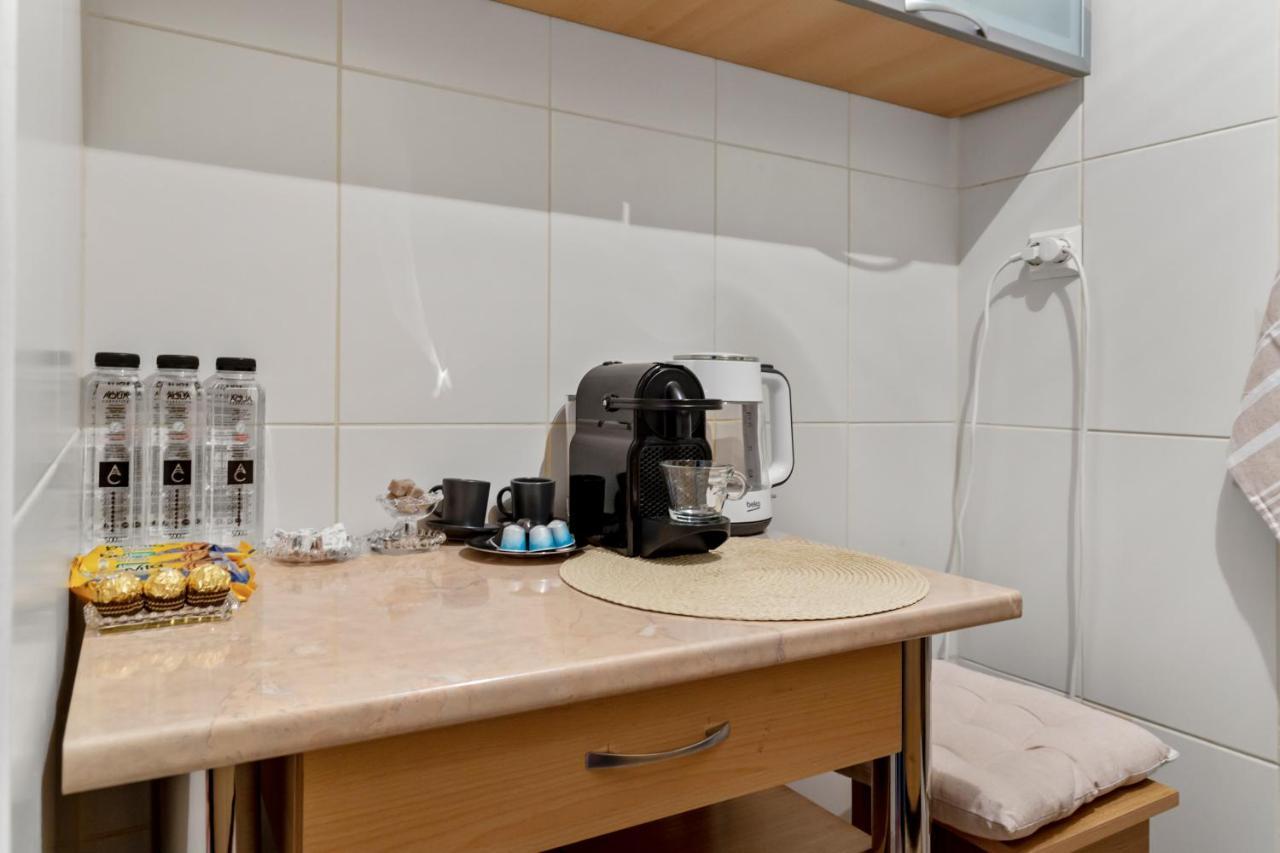 City Vibes Apartment Букурещ Екстериор снимка